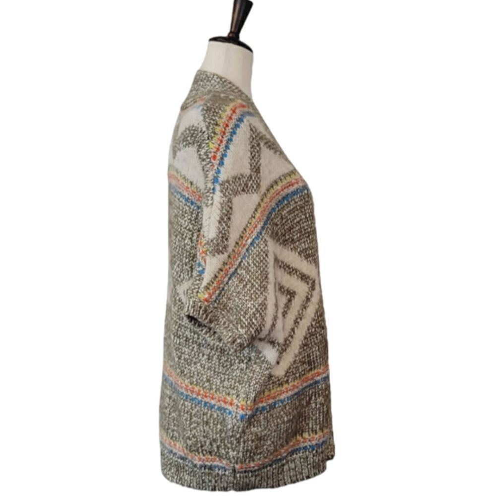 American Eagle Outfitters Tan Aztec Tribal Dolman Sleeve Chunky Cardigan Size XS - Picture 3 of 7